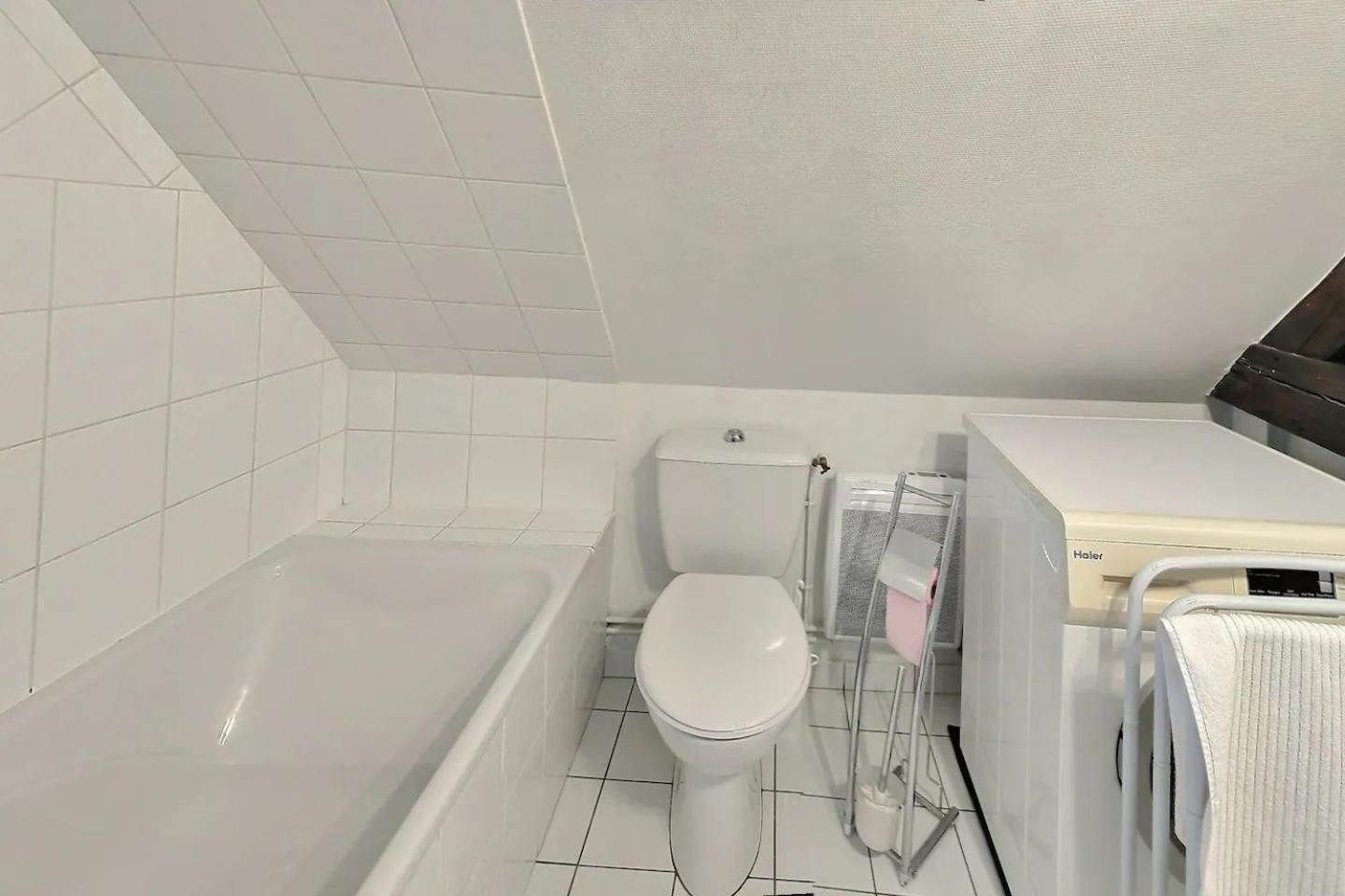 Le Travel - Appartement Equipe Proche Centre Et Yschools Troyes Esterno foto
